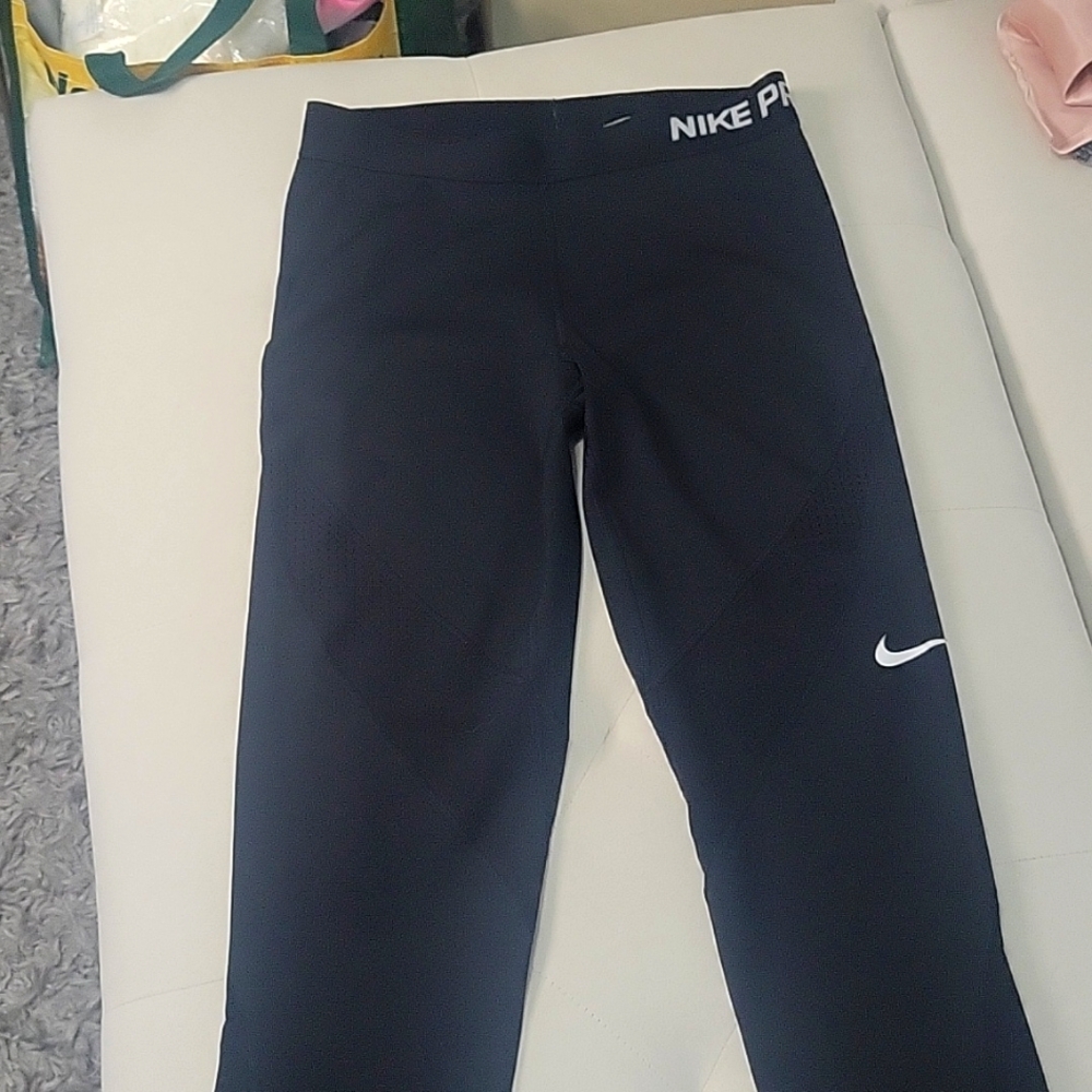 **NWOT** NIKE Womens PRO Core Compression Training Tights/Leggings
